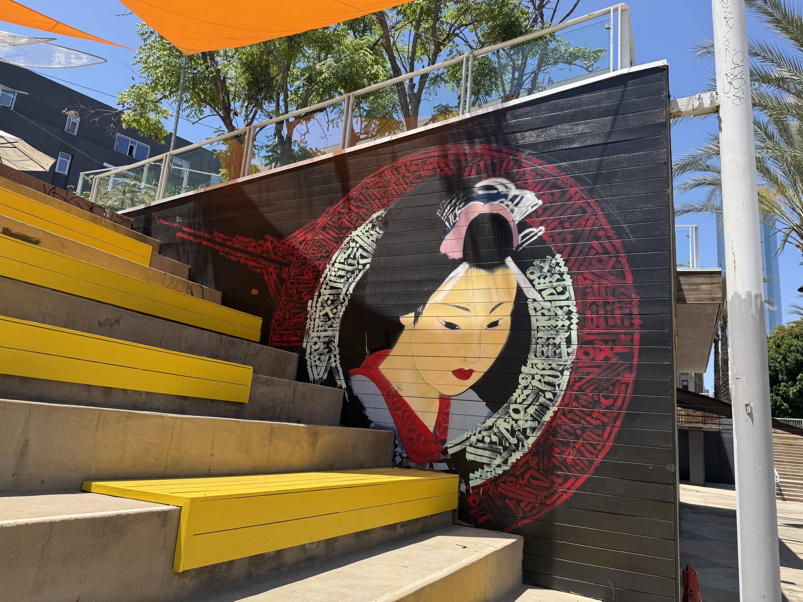 Geisha Mural — Large Scale Street Art Piece